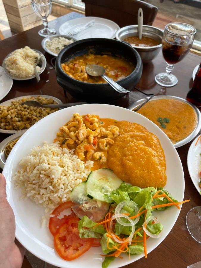 E Restaurante Manah Propria